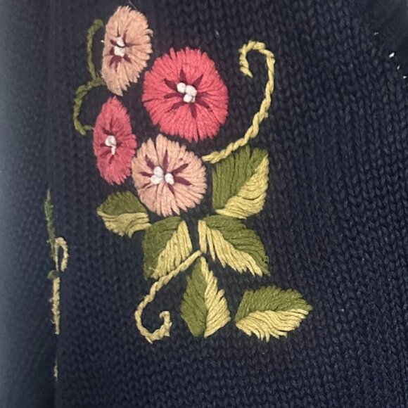 Vintage Cervelle Womens Navy Blue Cardigan Floral Embroidered  Size XL - Picture 3 of 8